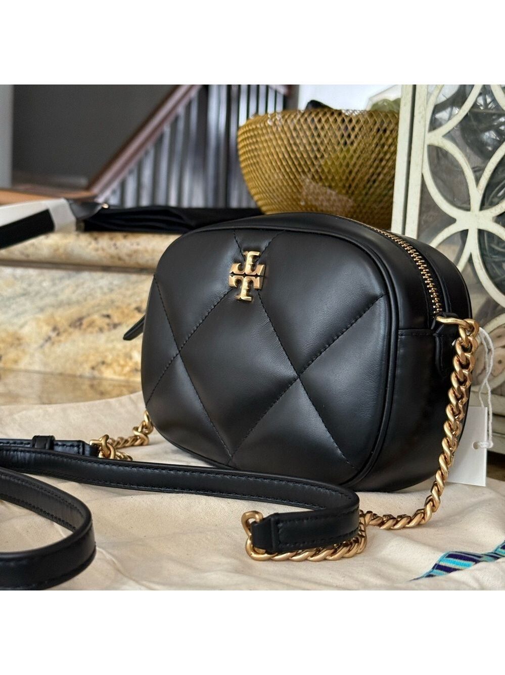 NWT TORY BURCH Kira Diamond Quilt Camera Bag Black Color - Picture 3 of 11